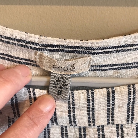 Ecote Long Sleeve Linen Blend Tunic - Picture 3 of 5